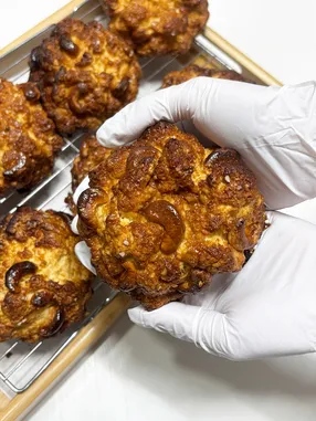 솔티드 카라멜 캐슈넛 스콘