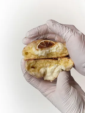 레몬 우유 크림타드 스콘