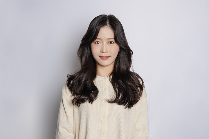 헤어디자이너 루이 클래스 구성