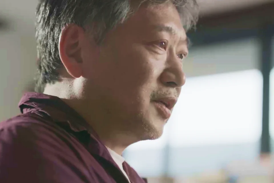 콜로소 영화 감독 고레에다 히로카즈 수강해택