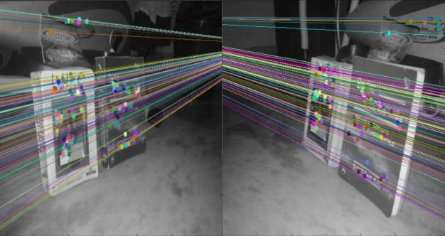 ImageSlide<b>Epipolar Geometry </b><br>
<span style="font-size:14px; color: #cccccc;">
Visual SLAM은 첫 2개 시점의 이미지 연산이 
제일 중요합니다. 그래서 첫 2개 시점 이미지의 회전과 이동 거리 연산 방법을 학습하고 지도를 구성합니다. 
</span>