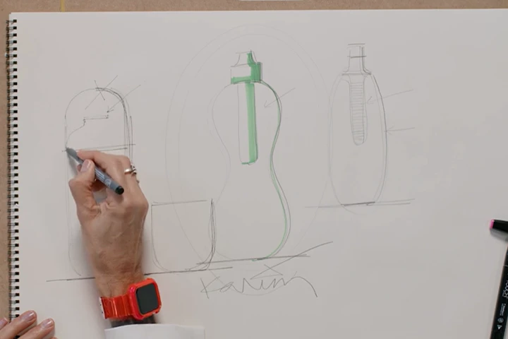 Coloso Karim Rashid  Introduction