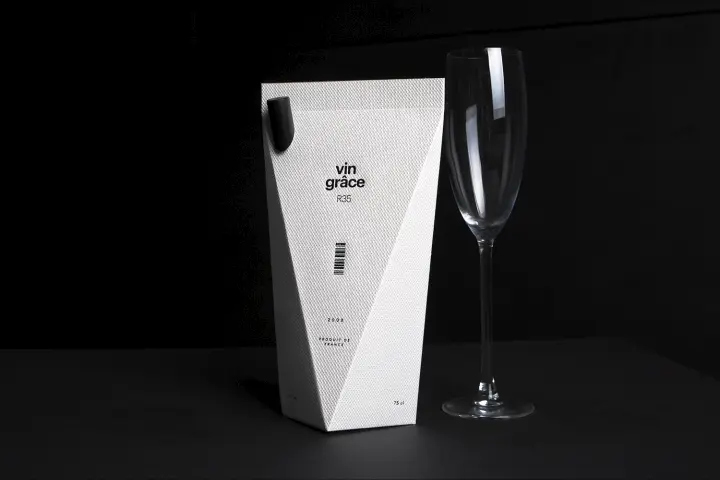 크리에이티브 디렉터 디고디원찬