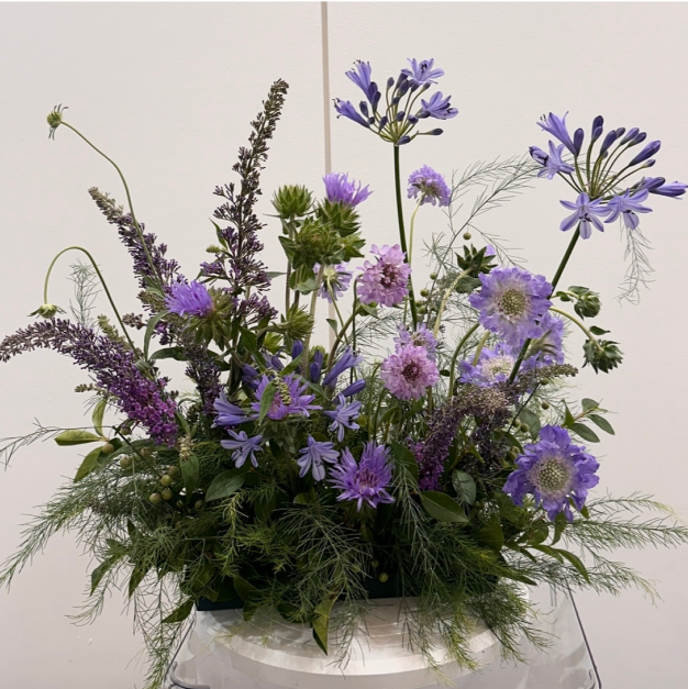 ImageSlide<span style="font-size: 14px; font-weight: 500; color: #9EB800;">  10 식생적 느낌의 </span><br><b> 다초점 센터피스 </b>