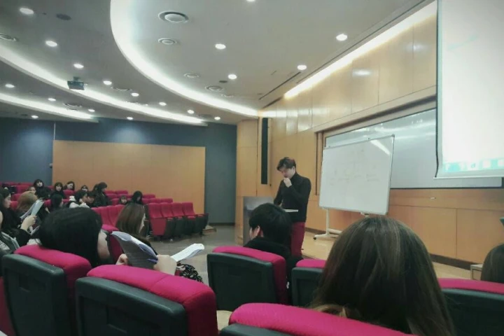콜로소 AI 전문가 AI상상력대장