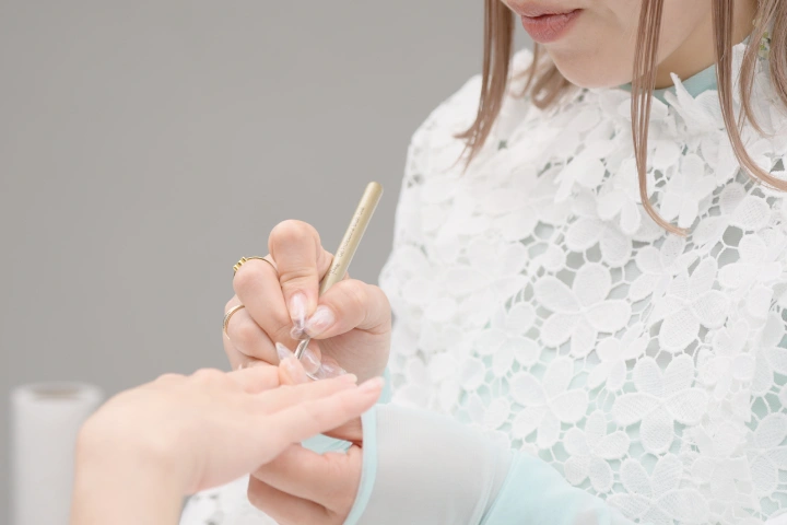 Coloso ネイリスト 埜藤理恵