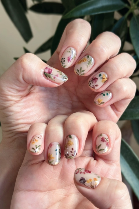 Coloso ネイリスト manami
