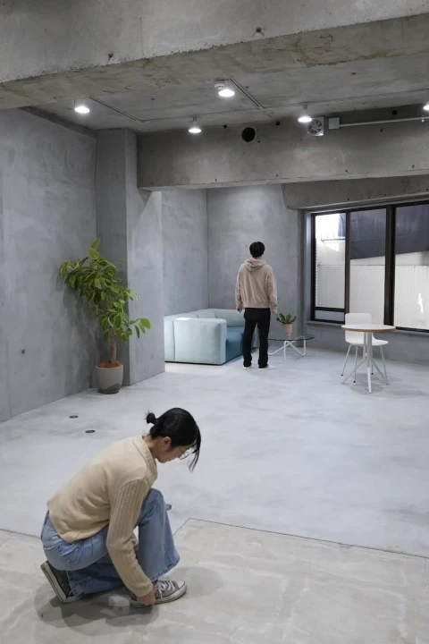Coloso 映像クリエイター 笑うポーカーフェイス渡邊広樹