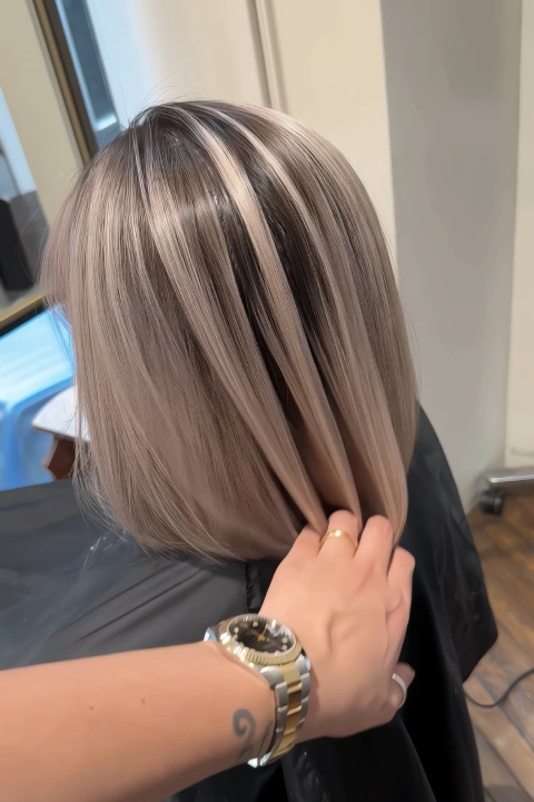 Coloso ヘアドレッサー 桑原大貴