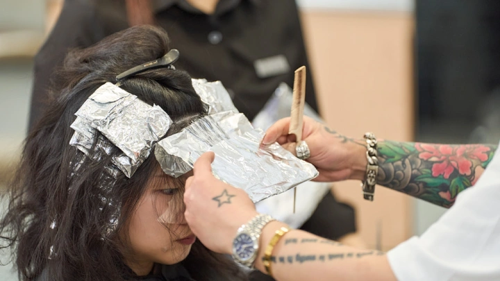 curriculum-hairdesigner-yong-section02-2.webp