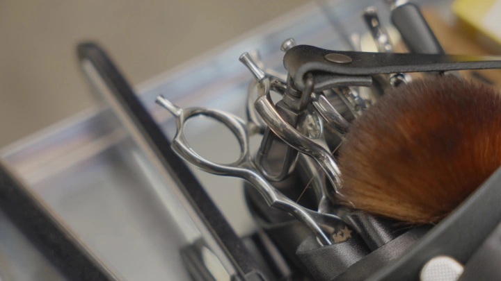 curriculum-hairdresser-uchida-jp-01-1.webp