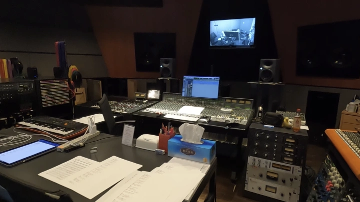curriculum-musicproducer-shinozaki-05.webp