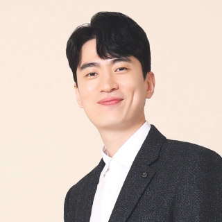 롤스토리 디자인 연구소 대표 우디