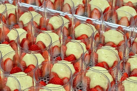 <p>하루 100개 이상 생산하는 데시데 공정 그대로! 작은 매장도 가능한 효율적인 운영법</p>