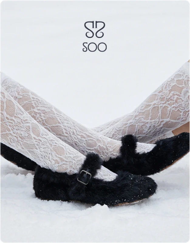 ImageSlide<b> <span style="color:#F6FFA9;">SKILL 1.</span> <br>기획 의도를 그대로 반영한 키비주얼 시각화 </b>