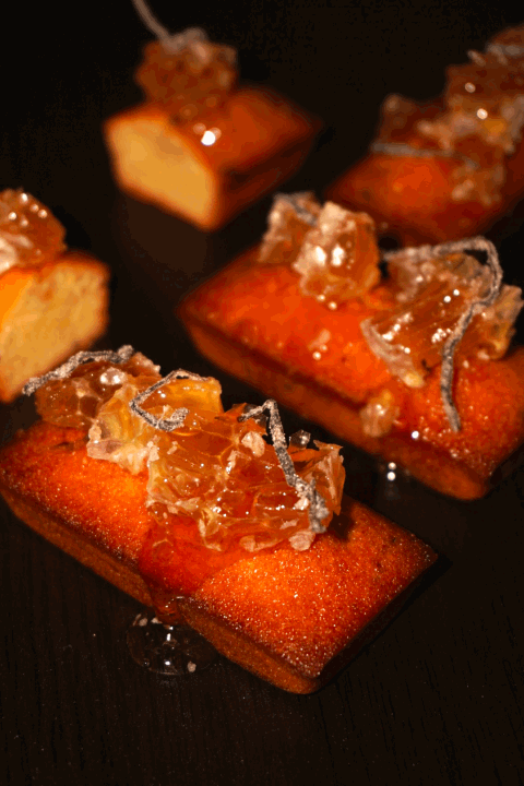 <p>구움과자부터 케이크까지, 한 번에 완성하는 디저트 라인업</p>