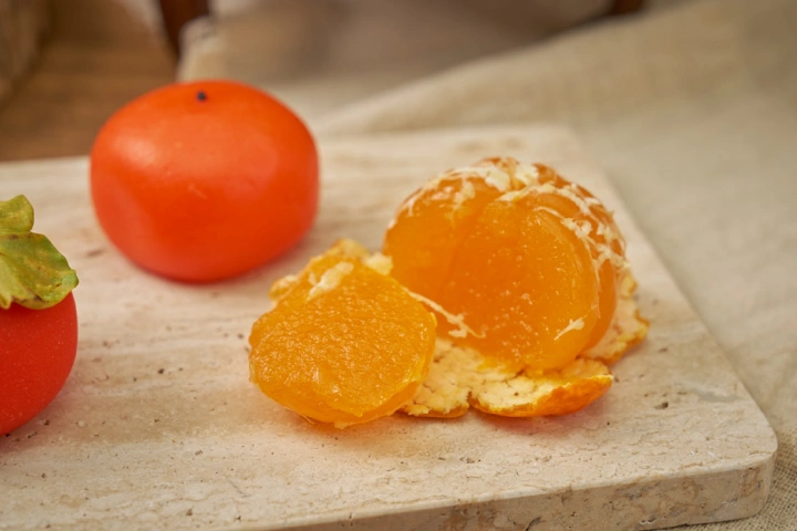 <p>모양과 맛이 자연스럽게 이어지는 완성형 작물과자</p>