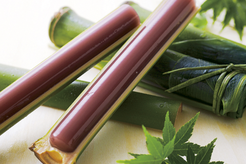 <p><strong>한천과 양갱으로 배우는 ‘부어 굳히는’ 화과자</strong></p>