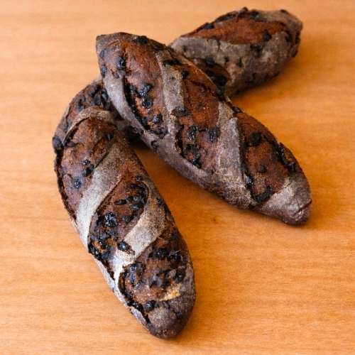 밀 카페, 바통 강의예제