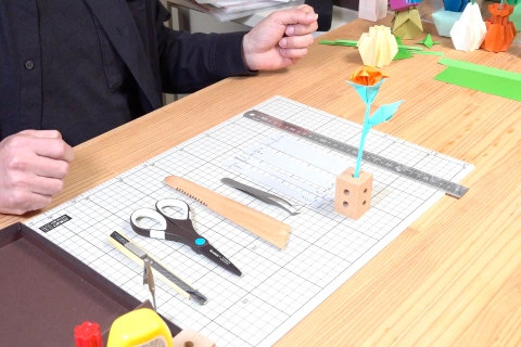 <p>作品作りのための道具の使い方</p>