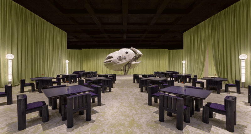 layout-205-image-carousel