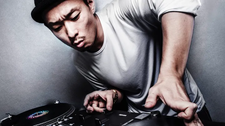 curriculum-dj-kentaro-jp-06.webp