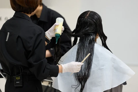 <p>평범함을 넘은 하이엔드 디테일, 무손상 매직 & 모류 교정</p>