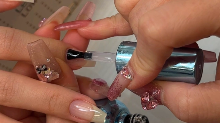 curriculum-nailartist-kimminchae-section03-2.webp