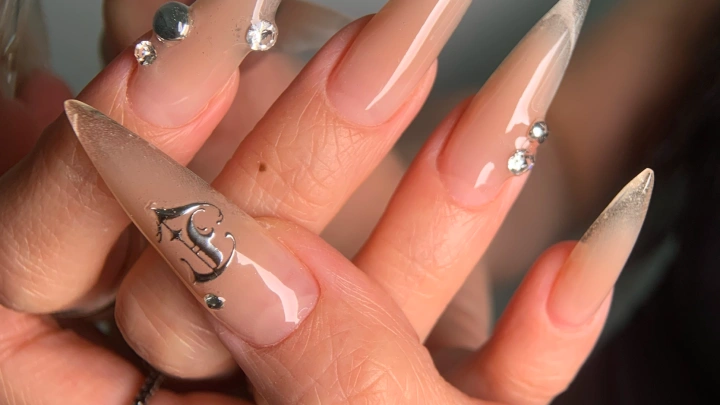 curriculum-nailartist-parkmijeong-01-1.webp