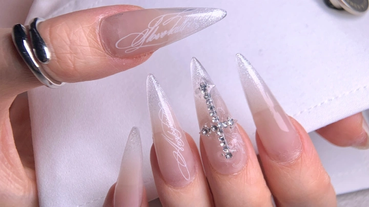 curriculum-nailartist-parkmijeong-02-1.webp