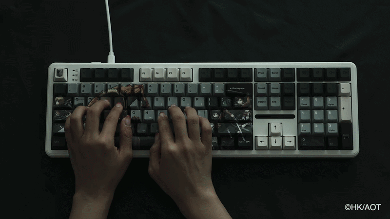 진격의거인 키보드