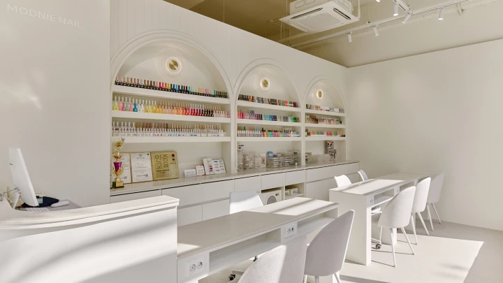 curriculum-beautyseminar-260902-07.webp