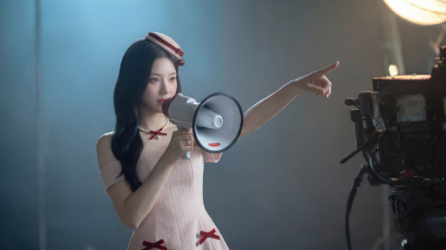 ImageSlide<b>2-3. 원하는 인물 모델 연출</b>