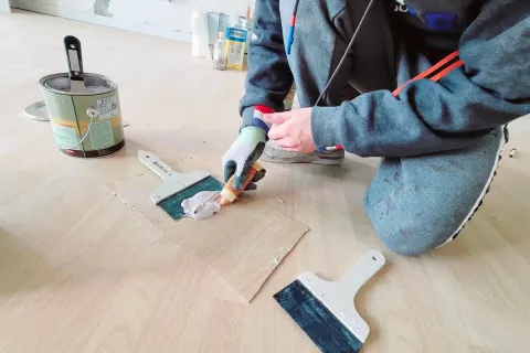 <p><strong>필름 시공의 기초, 샌딩 &amp; 퍼티 &amp; 프라이머</strong></p>