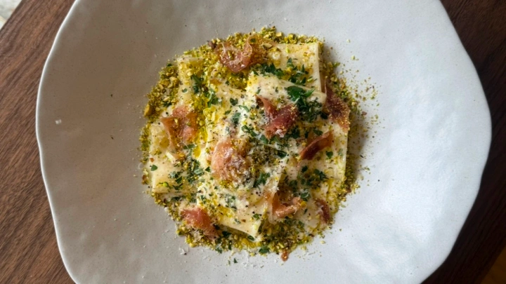 curriculum-cafeconsultant-clairecuisine-section02-2.webp